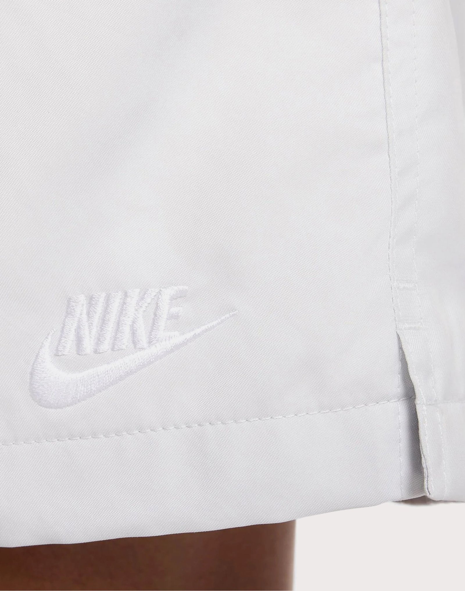 Nike Club Woven Flow Shorts - Image 3