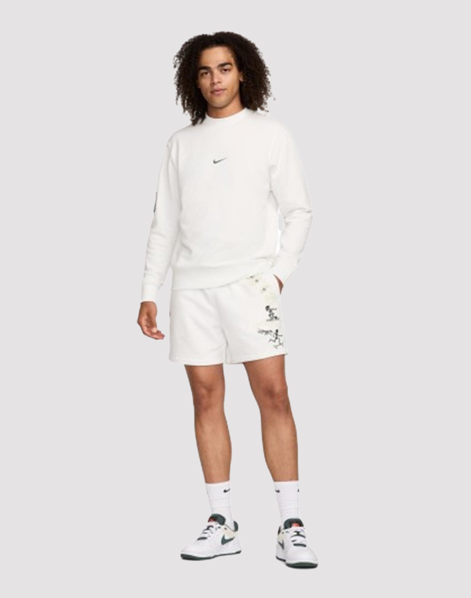 Nike Club French Terry Flow Shorts - Image 5