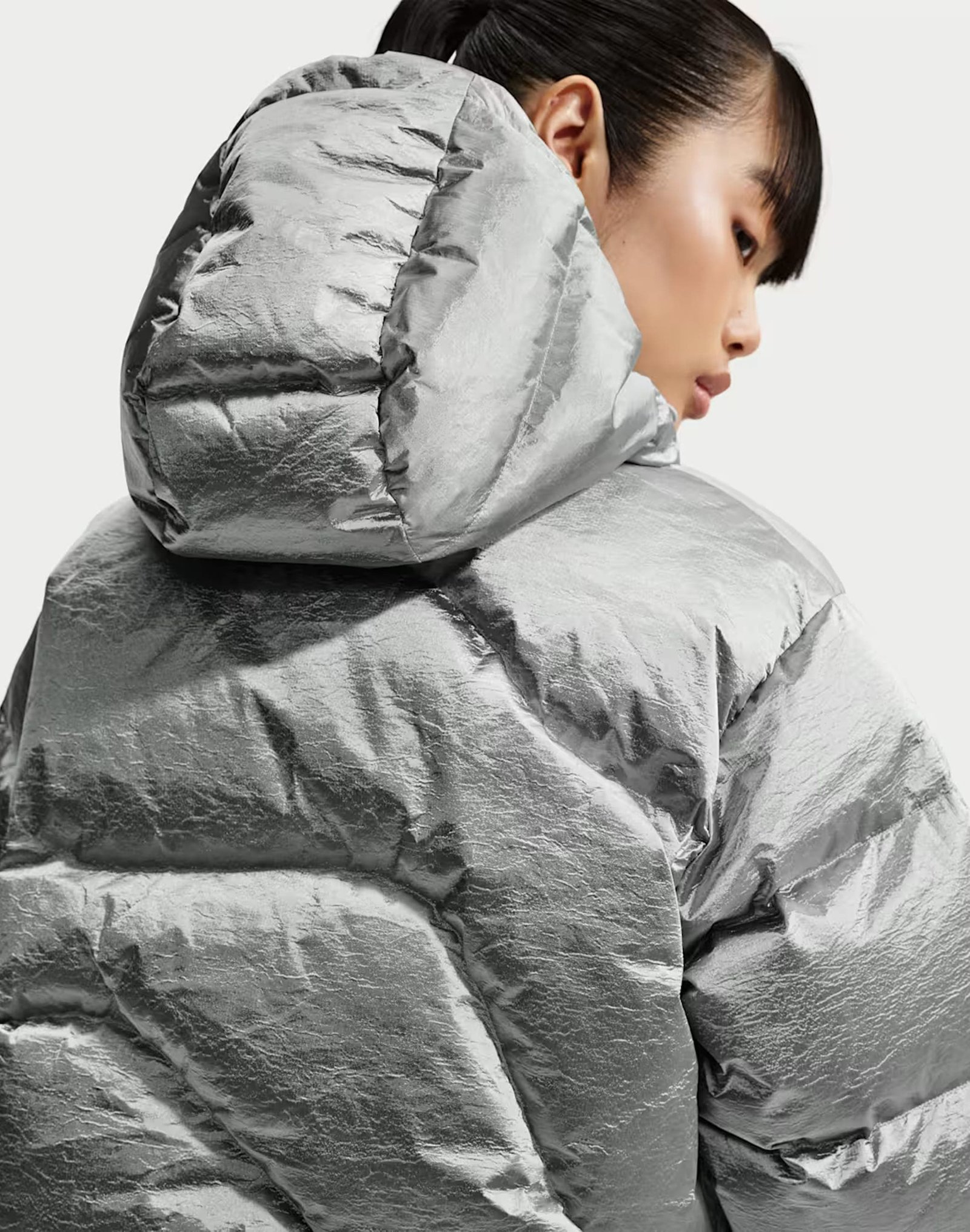 Nike Swoosh Therma-FIT Oversized Down Puffer Jacket - Image 2
