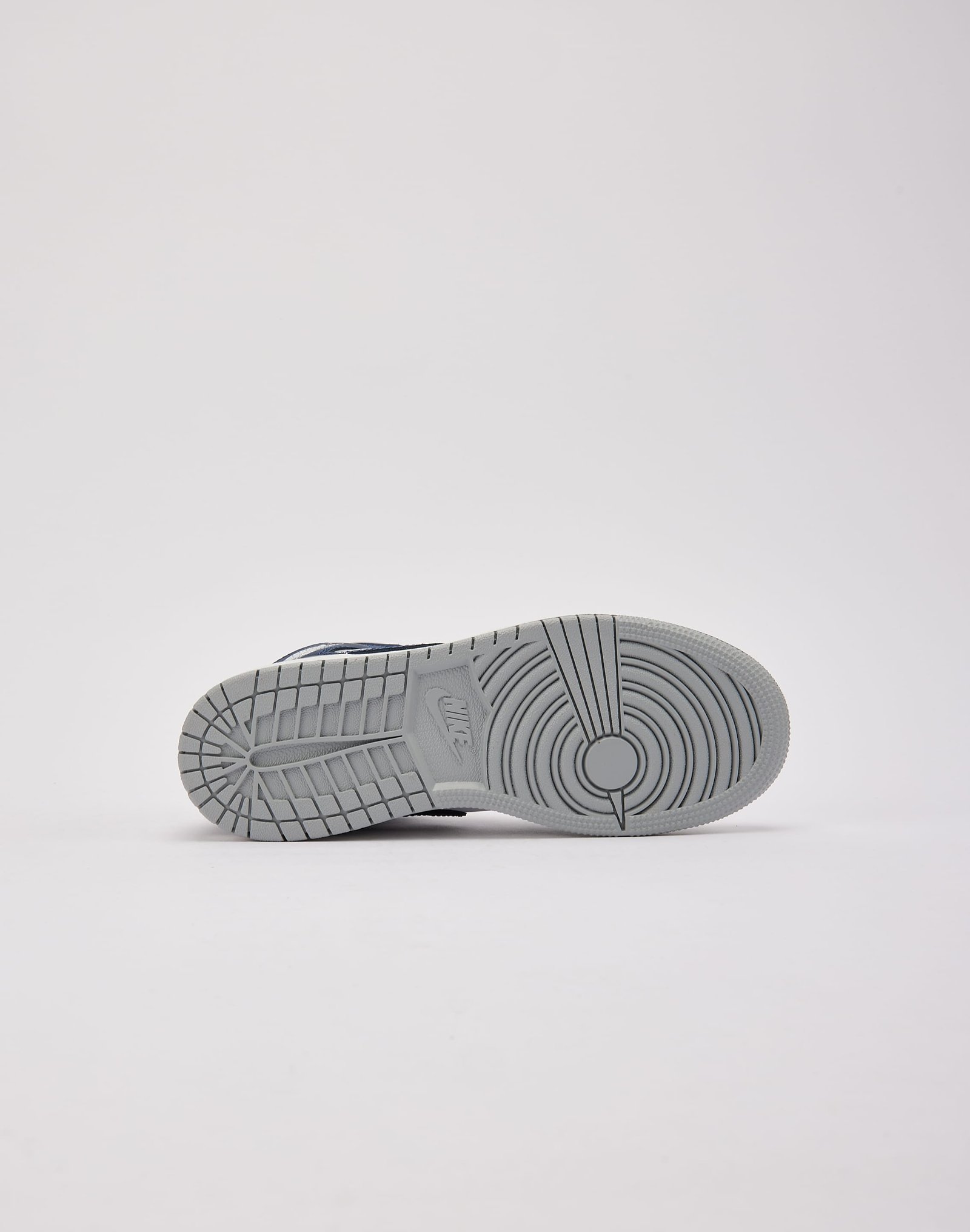 Jordan Air Jordan 1 Mid Grade-School - Image 4