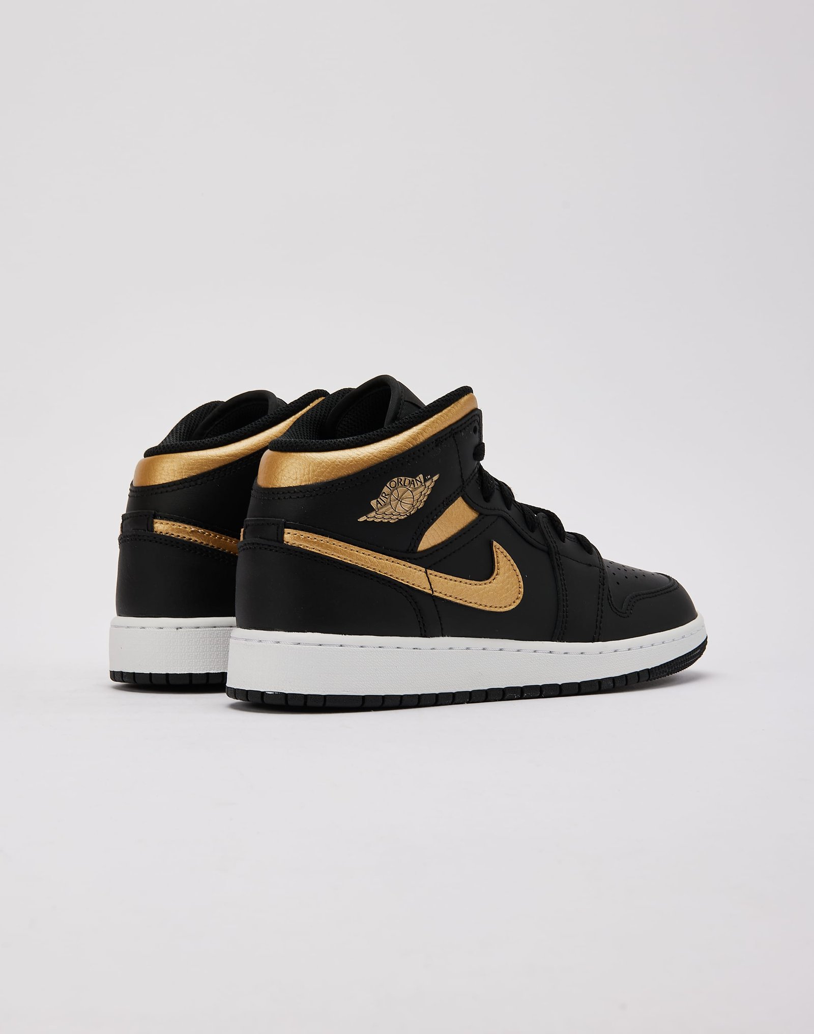 Jordan Air Jordan 1 Mid Grade-School - Image 3