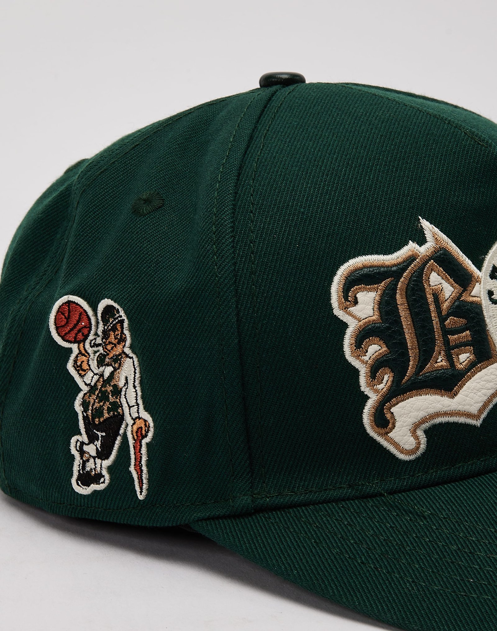 Pro Standard NBA Boston Celtics Snapback Hat - Image 4