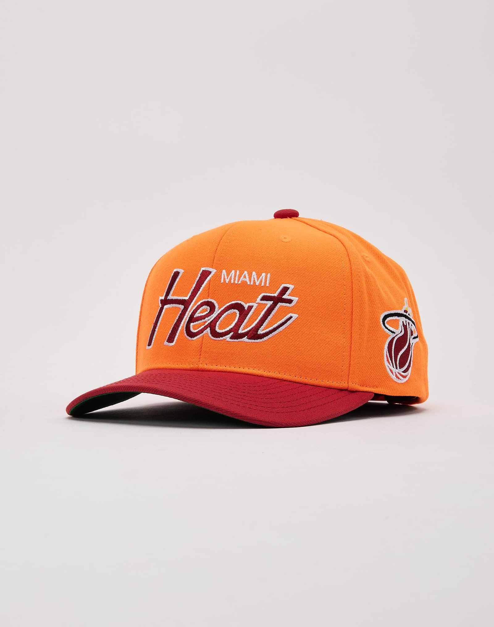 Mitchell & Ness NBA Miami Heat Script Snapback