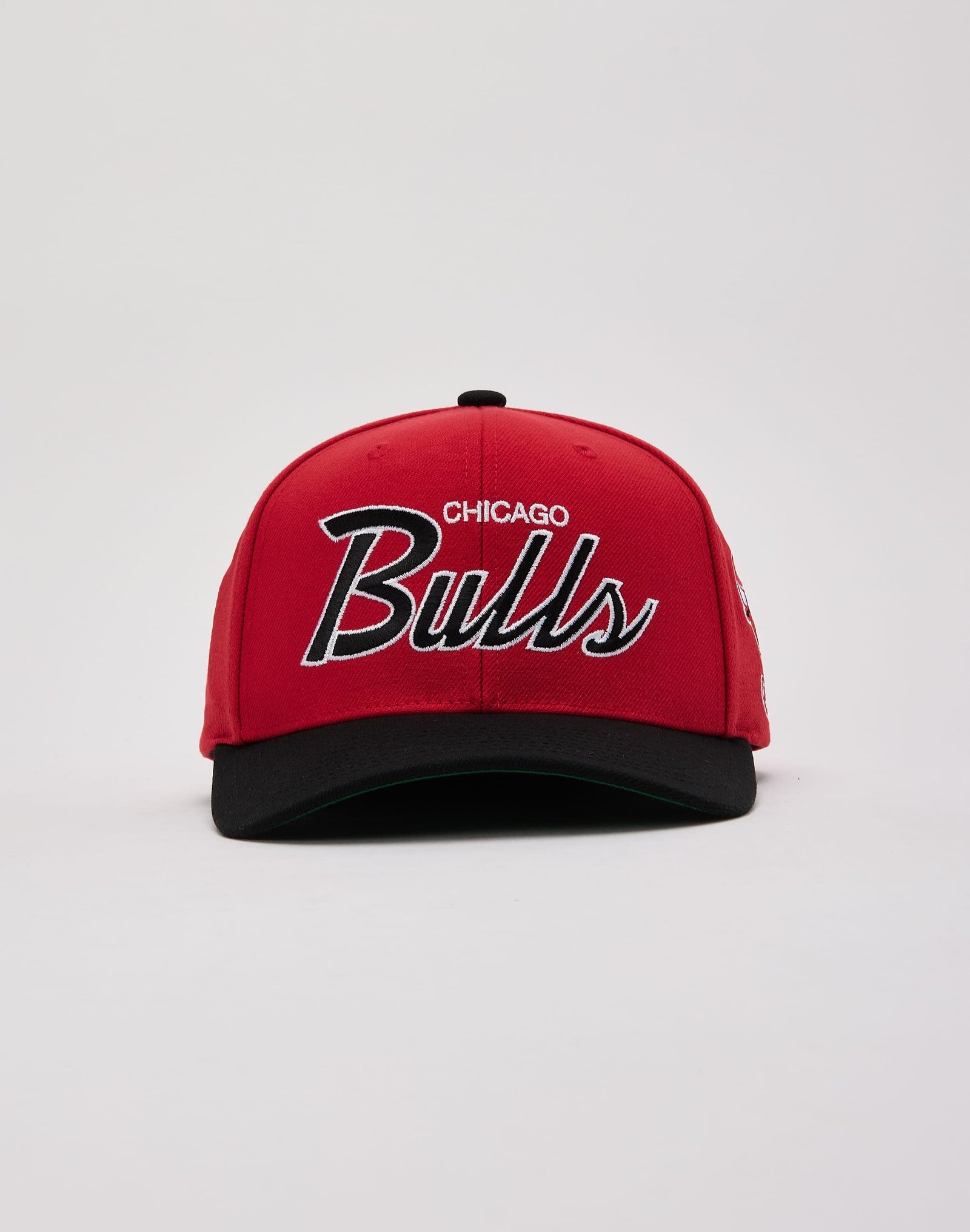 Mitchell & Ness NBA Chicago Bulls Script Snapback Hat - Image 2