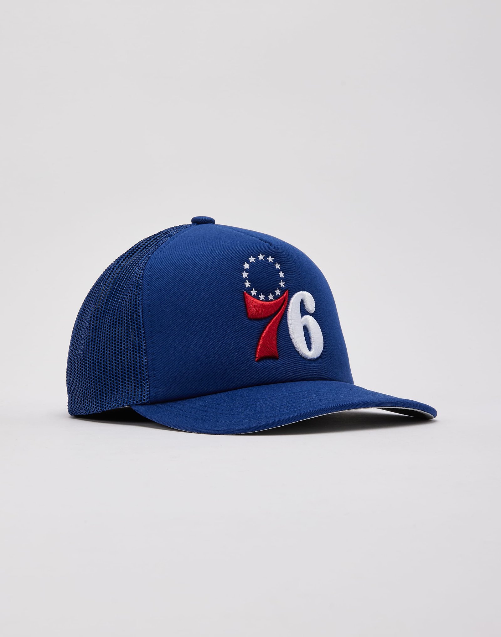 Mitchell & Ness NBA Evergreen Philadelphia 76ers Trucker Hat - Image 3
