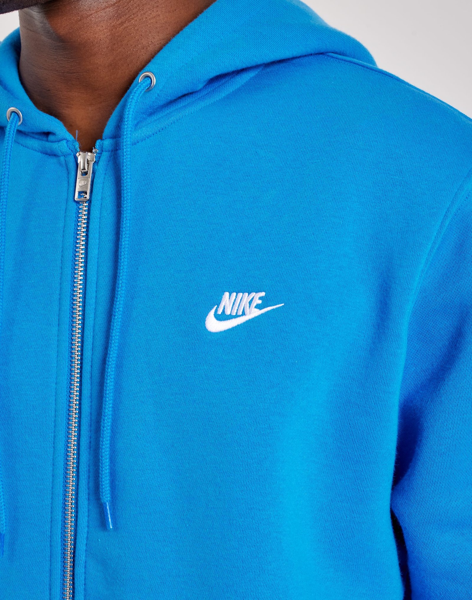 Nike Club Fleece Full-Zip Hoodie - Image 2
