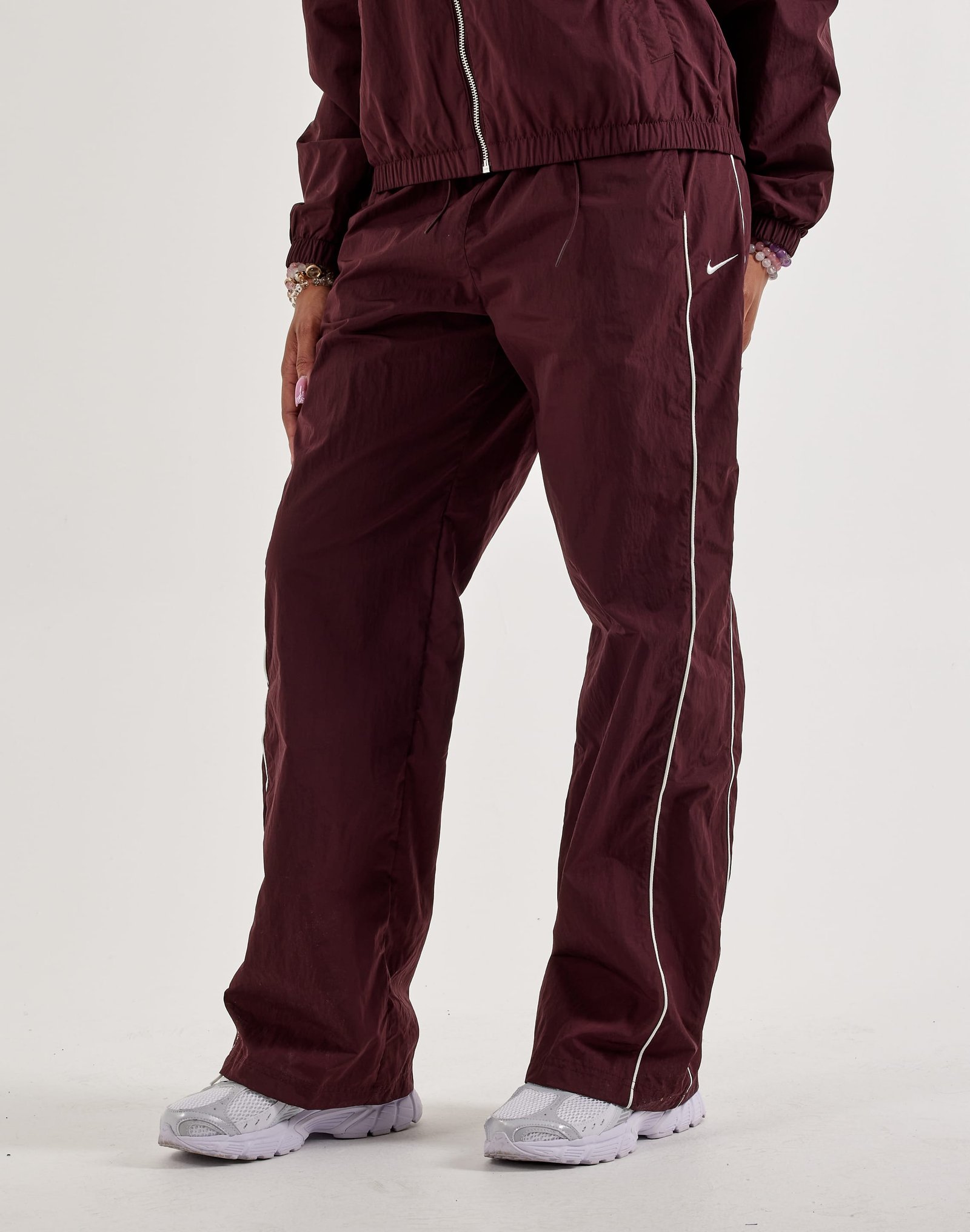Nike Windrunner Woven Open-Hem Pants