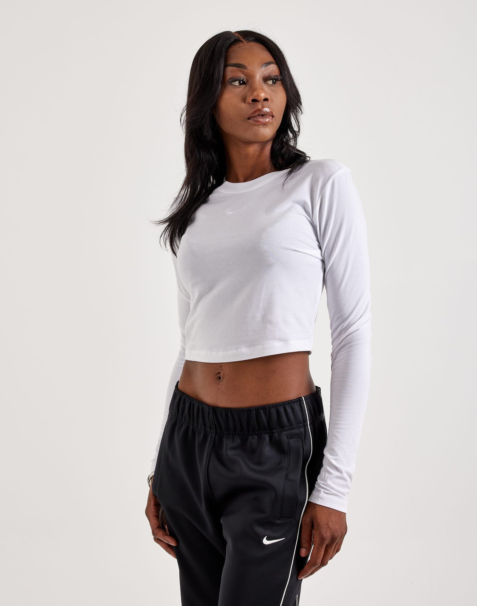 Nike Sportswear Chill Knit Long-Sleeve Cropped Shirt