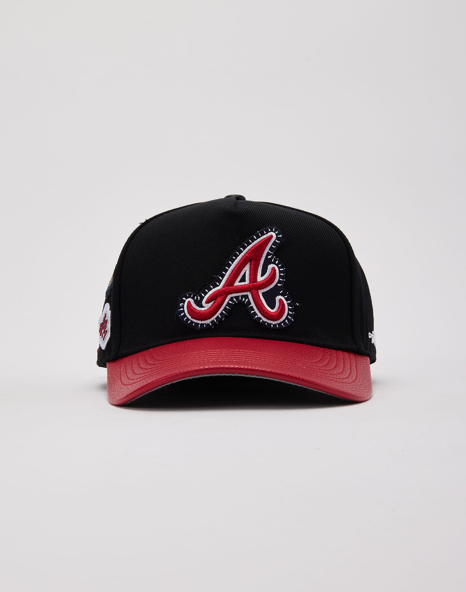 Pro Standard MLB Atlanta Braves Stick Stitch Hat - Image 2