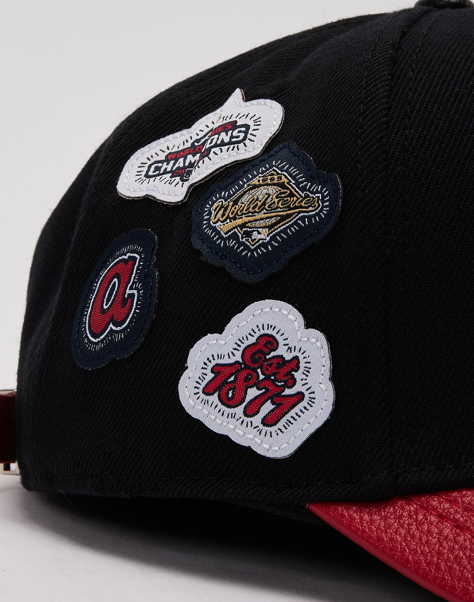 Pro Standard MLB Atlanta Braves Stick Stitch Hat - Image 4