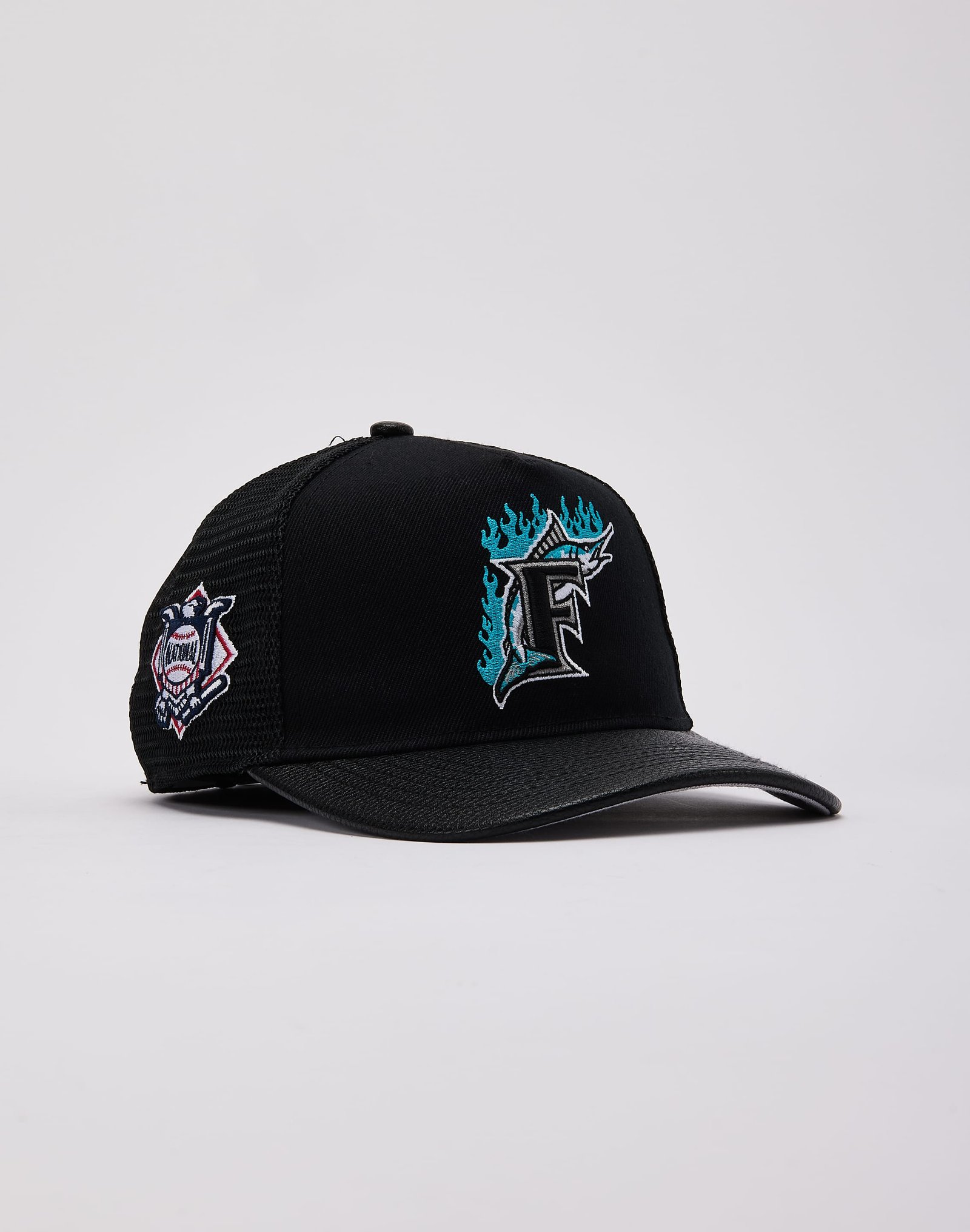 Pro Standard MLB Florida Marlins Trucker Hat - Image 3