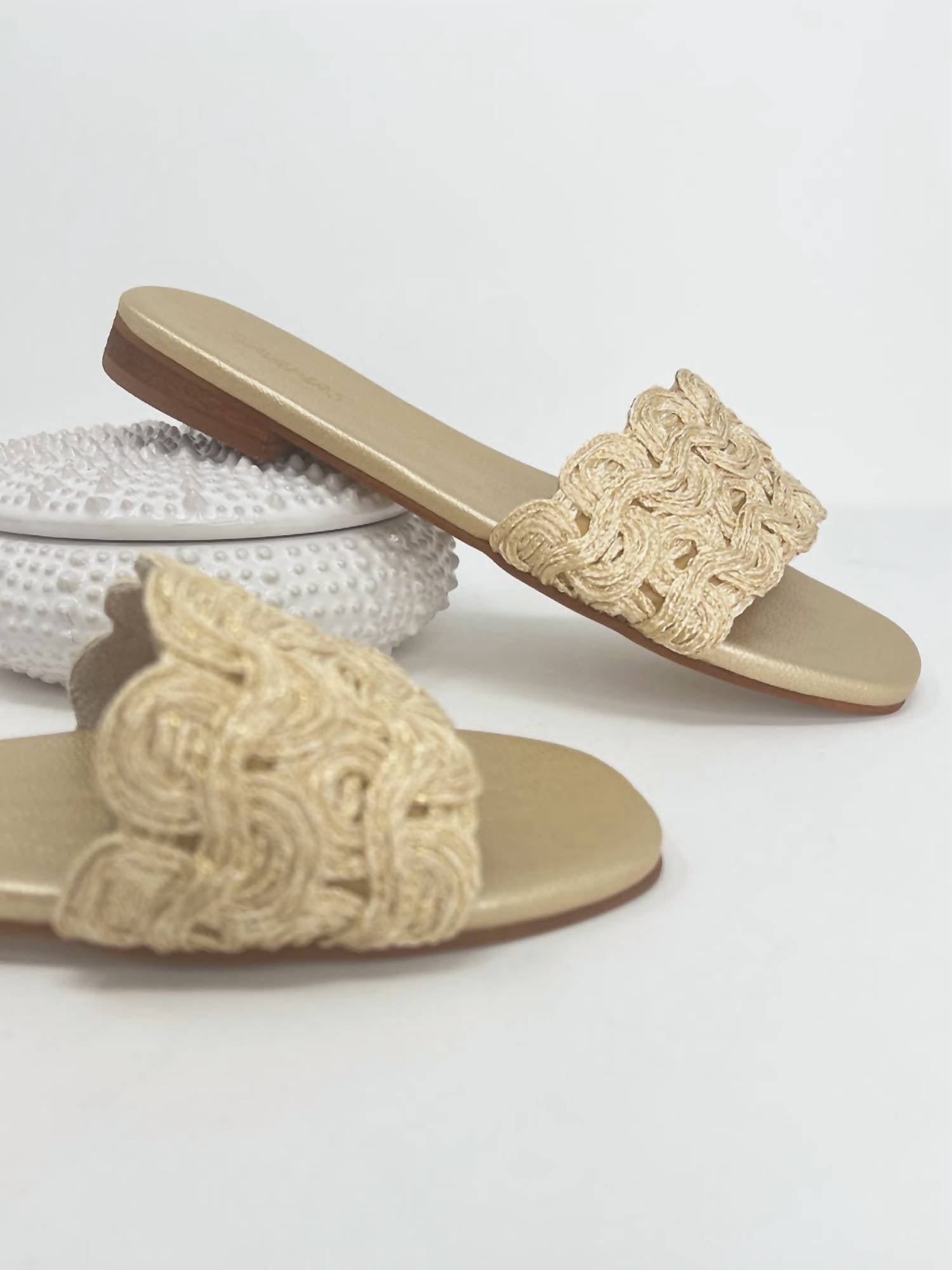 Coco Indigo - Women's Capri Textured Band Slip-on Sandals - Image 4