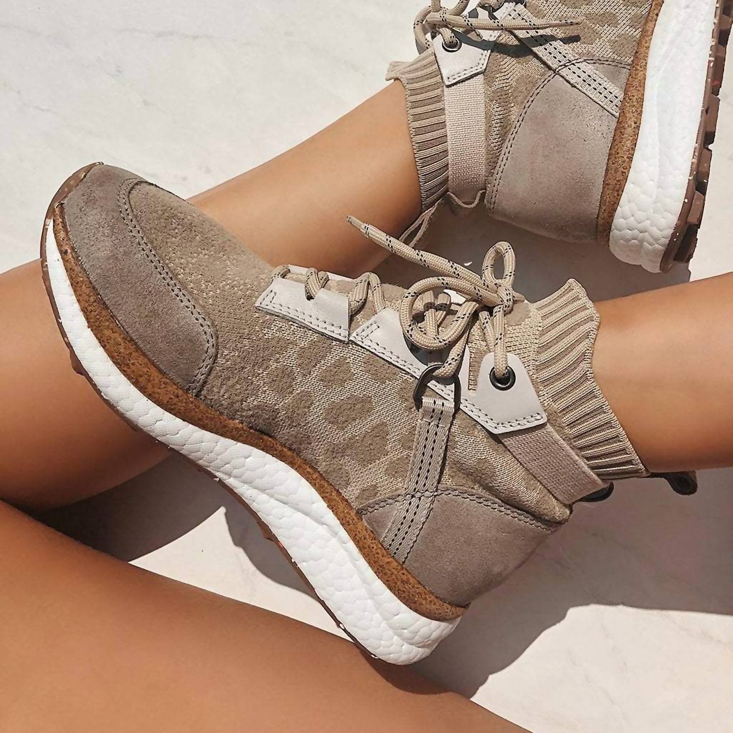 Otbt - Women's Hybrid Animal Print Sneakers - Image 4