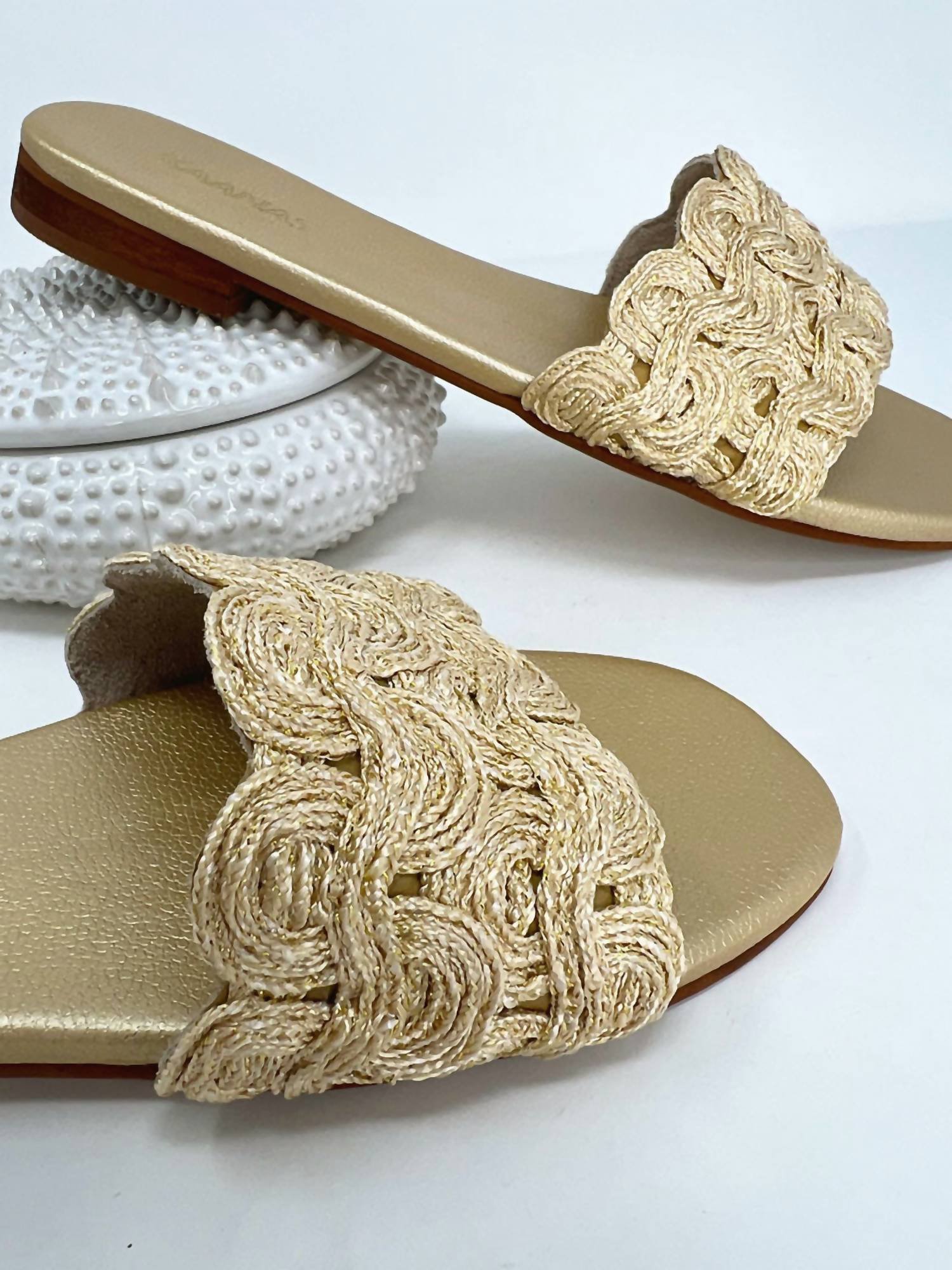 Coco Indigo - Women's Capri Textured Band Slip-on Sandals - Image 5